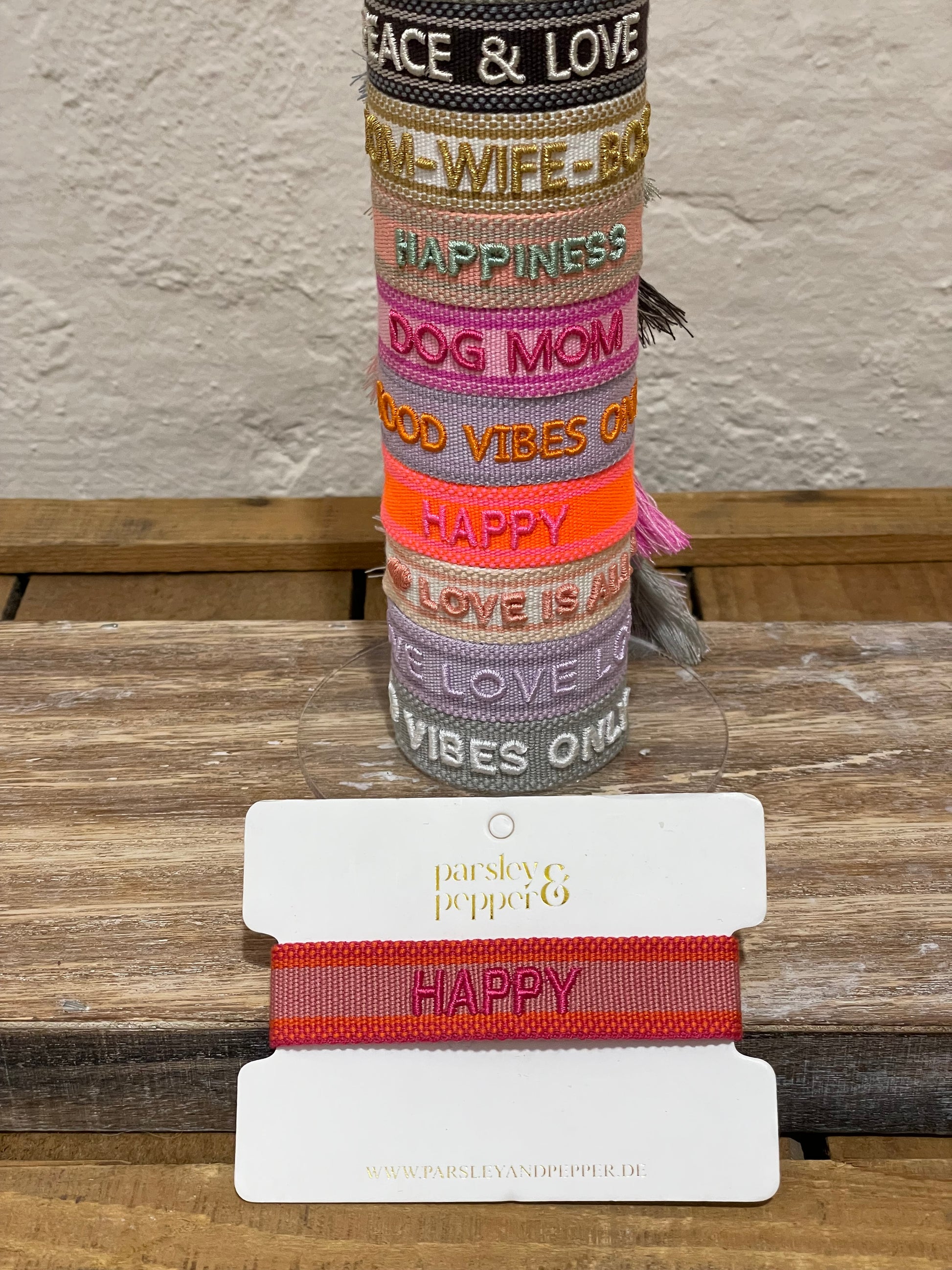 Statement-Armband "HAPPY"