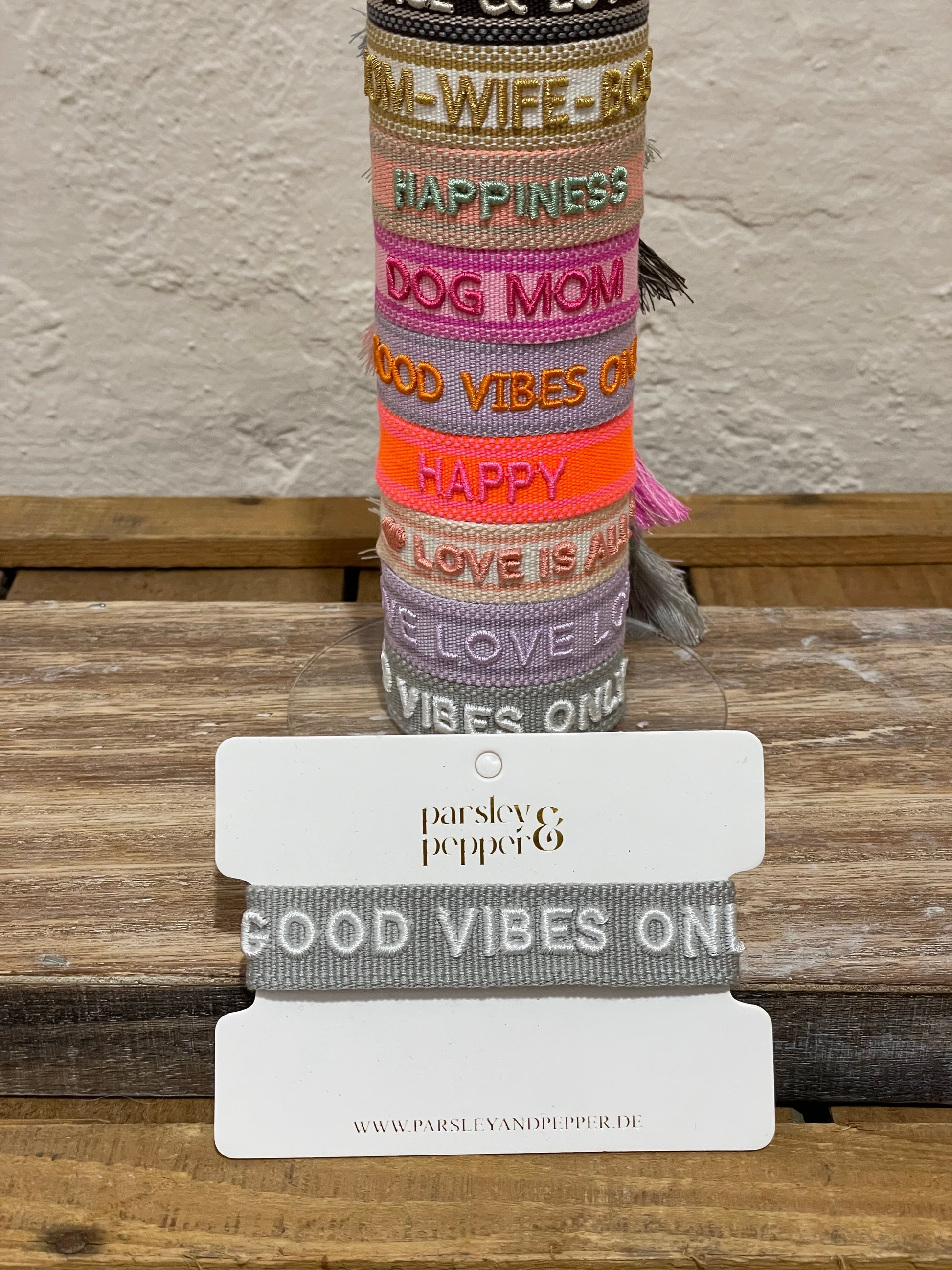 Statement-Armband "GOOD VIBES ONLY"