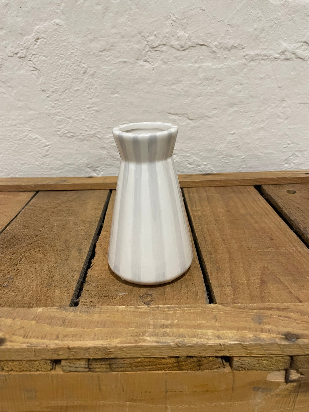 Vase "stripes" grau