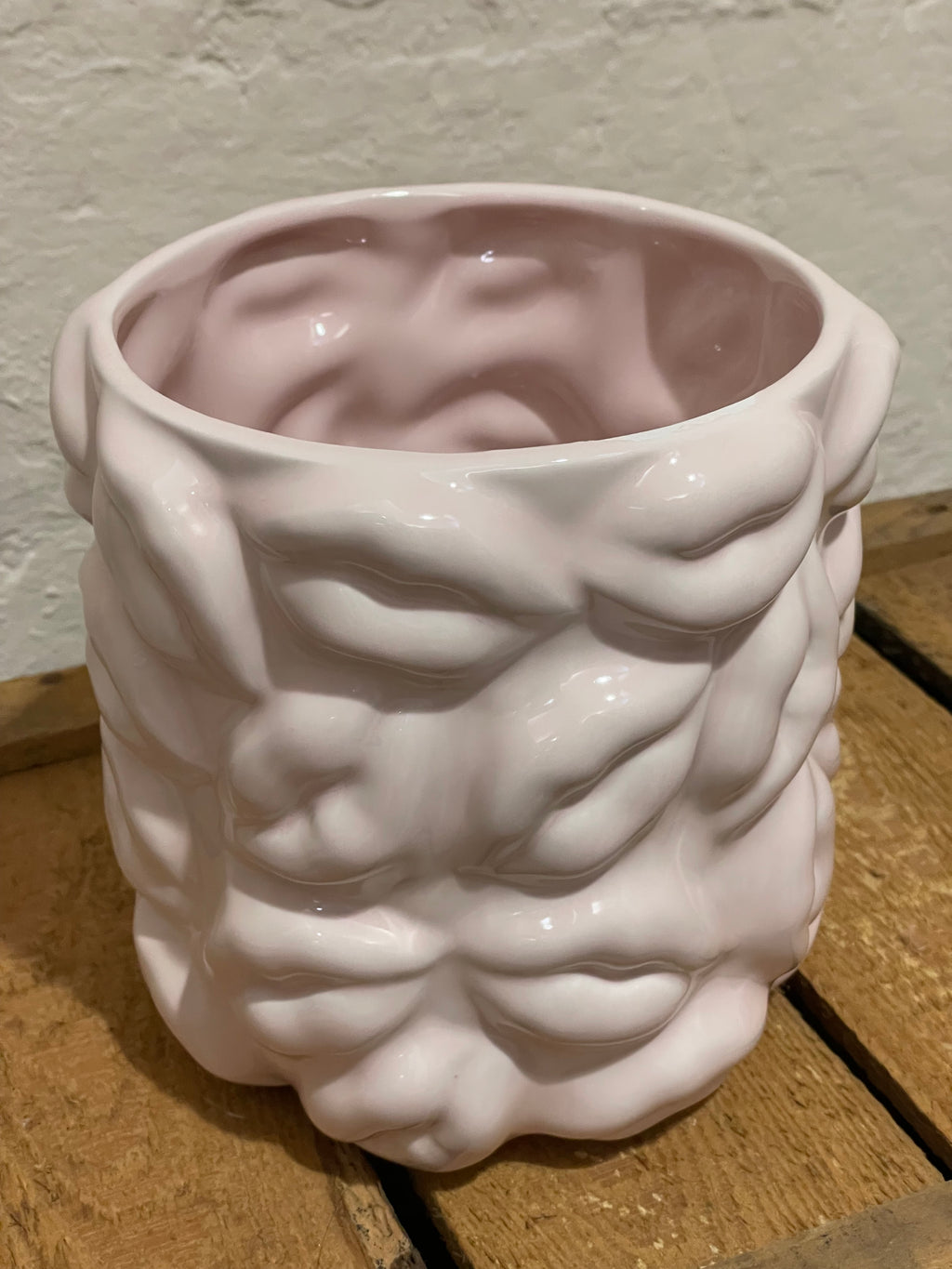 Statement-Übertopf "Kiss Me" hellrosa