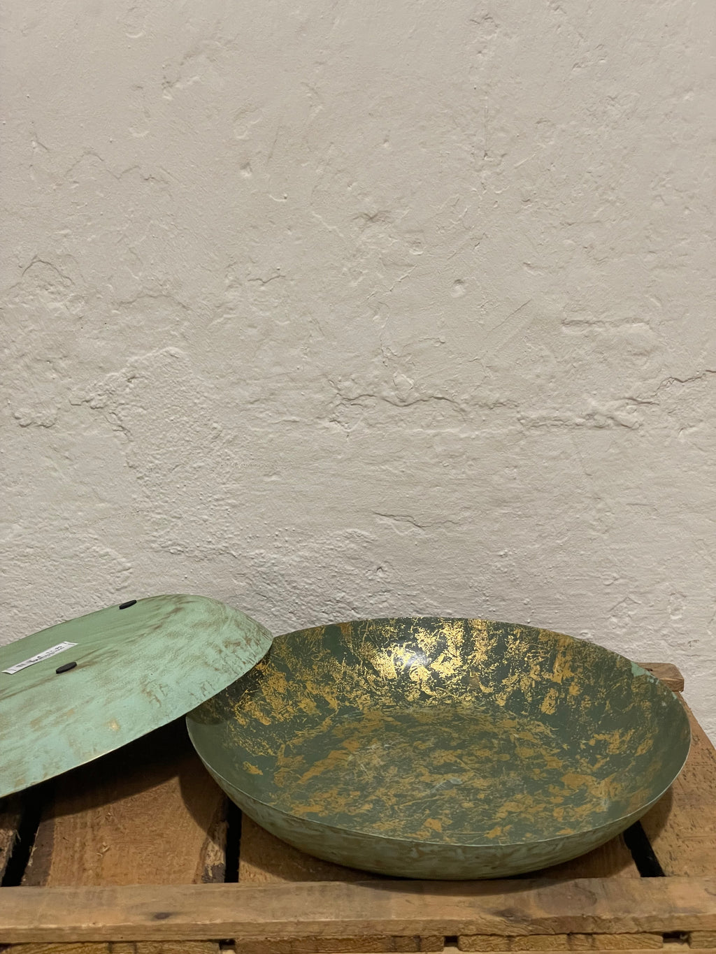 Metallteller gold-grün