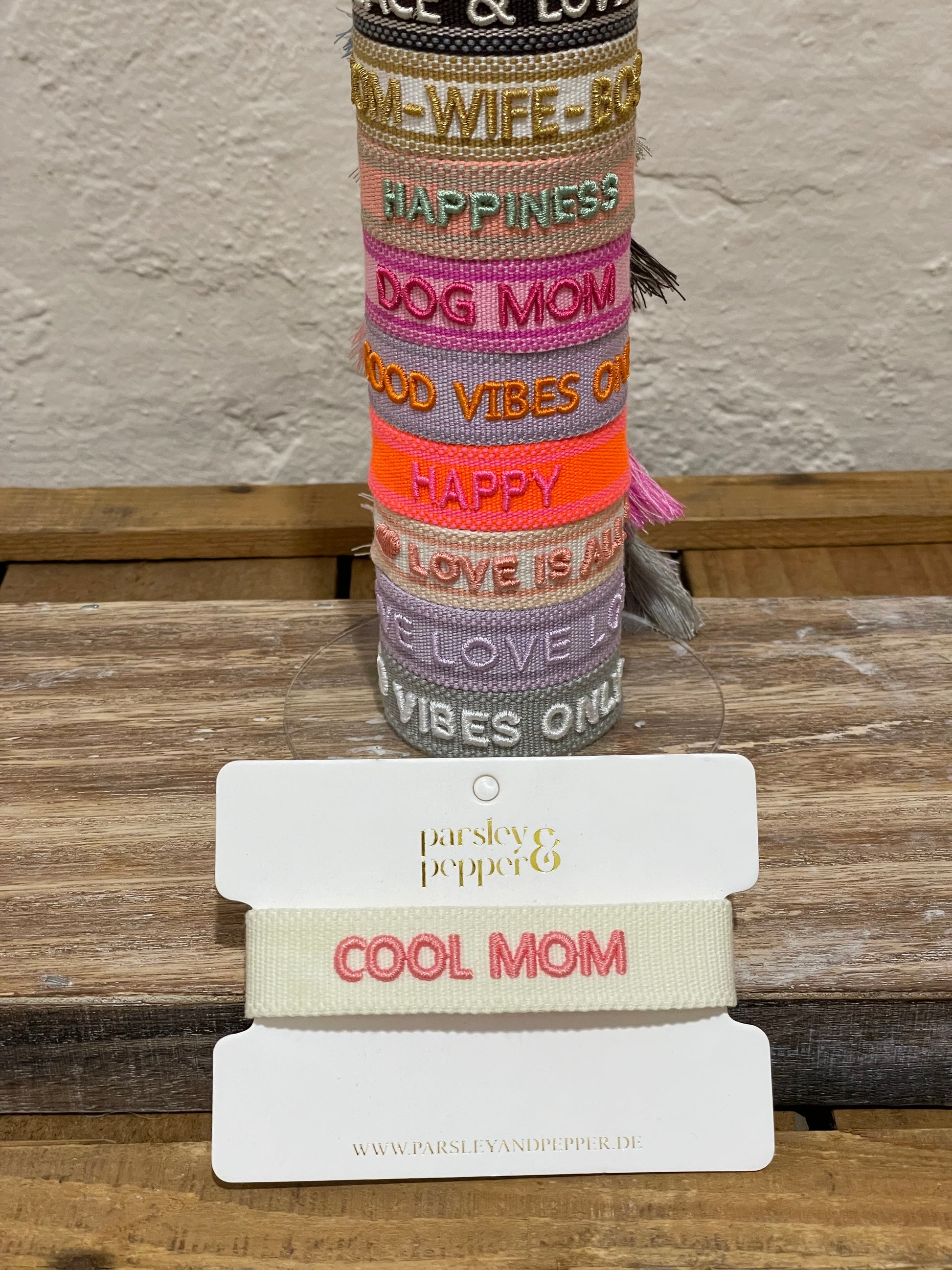 Statement-Armband "COOL MOM"